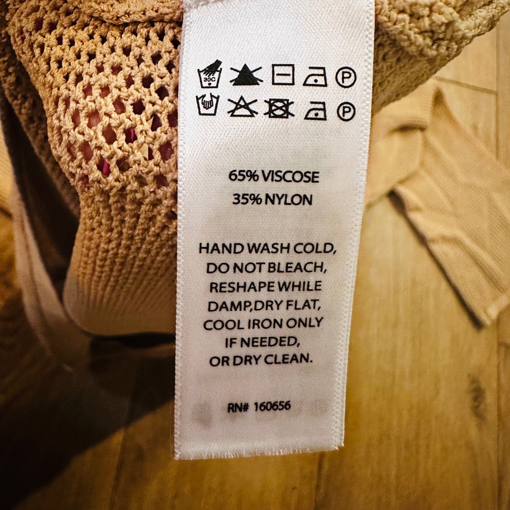 House of Harlow 1960 Tan Open Knit V-Neck Bell Sleeve Sweater Top NWT XS - Picture 8 of 8